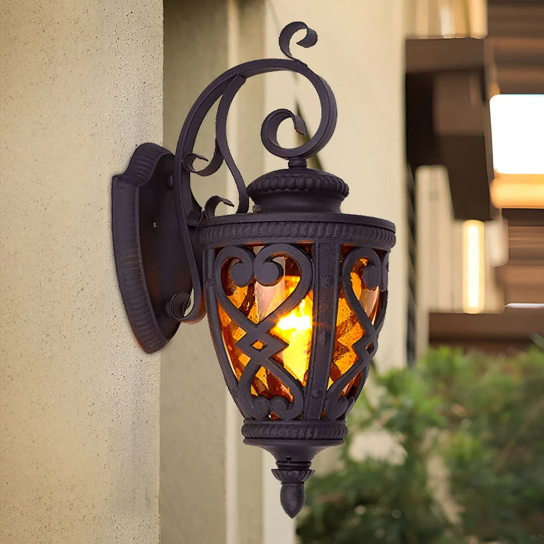 Outdoor lighting – lanterns, wall lights & post lights