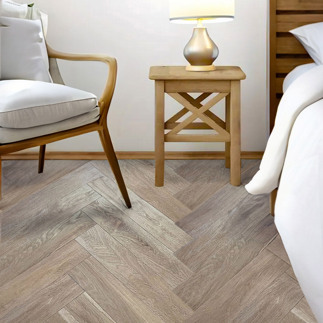 Solid Oak Herringbone Parquet